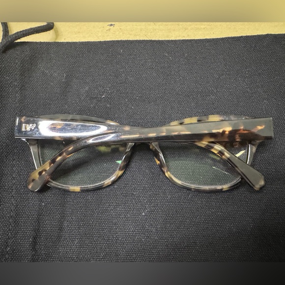 Diane Von Firstenberg Tortoise Shell Eyeglasses - Picture 3 of 7